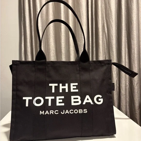 Marc Jacobs Black Canvas Tote with White Logo Text - Picture 3 of 9
